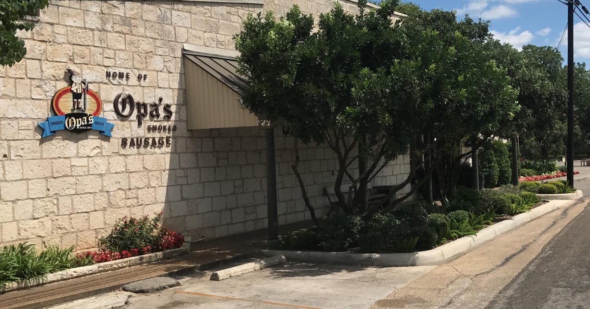 Opa's Smoked Meats | Visit Fredericksburg